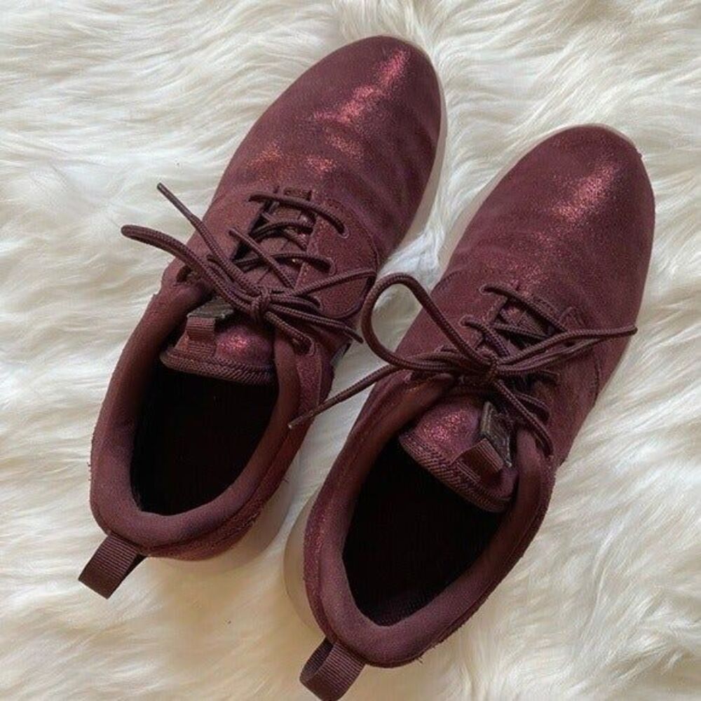 Nike Roshe One Sneakers Shoes Metallic Mahogany Size 6.5 - Picture 6 of 8